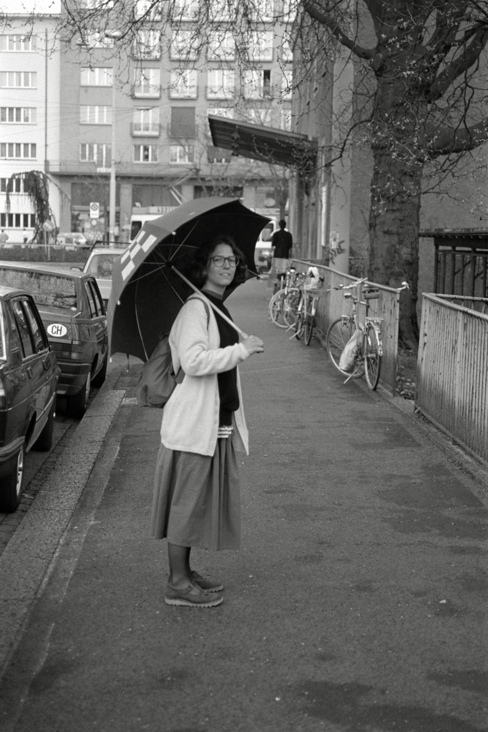 AHP F1992 04 002 sc250507 img08 NLP